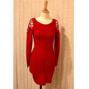 💄 Bebe 🍸red bandage “shoulder cage” dress